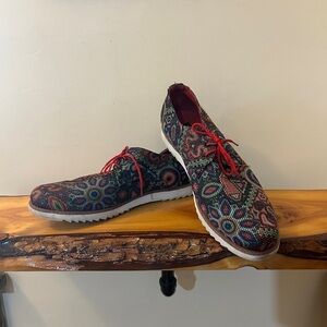 Zuii shoes made in Mexico size 30 (11) US